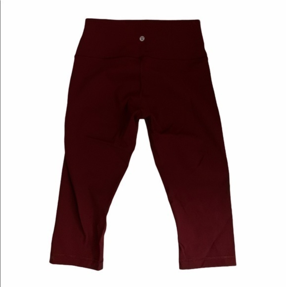 Lululemon sz 8 cropped leggings